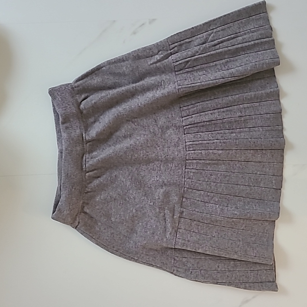 Knitted skirt